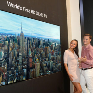 Rozlišení 8K se stává realitou, televize přicházejí na trh